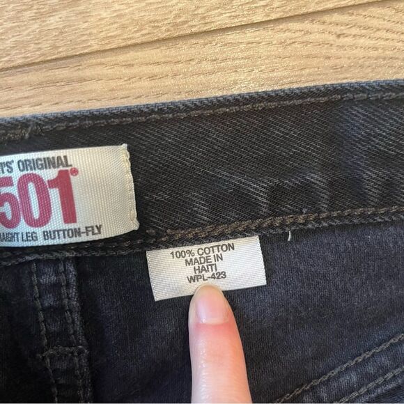 Levi’s Men’s Original 501 Straight Leg Button Fly Black Jean Size 34x30 - Picture 4 of 6